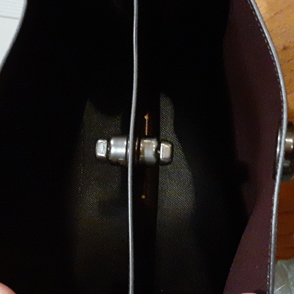 Coach Green Shoulder Bag - Picture 7 of 16